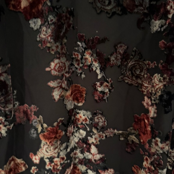 🔥 LAST CHANCE [WHBM] blouse - Picture 6 of 8